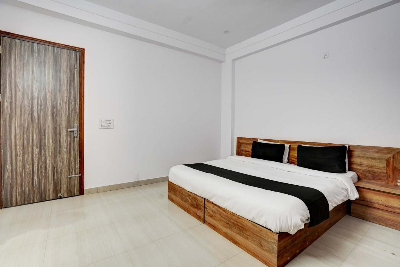 Collection O Aqua Inn Γκουργκάον Εξωτερικό φωτογραφία